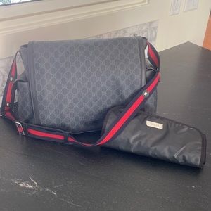 Gucci Supreme GG Diaper Bag Excellent Condition!